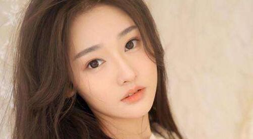 异地追女生要每天聊吗?把握聊天频率很重要 异地追女生要每天聊吗?把握聊天频率很重要第2张